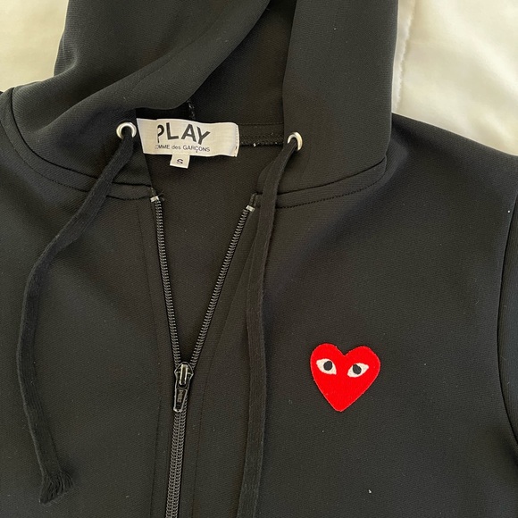 CDG Womens black jacket size small AUTHENTIC (Comme Des Garçons Play) - Picture 3 of 4